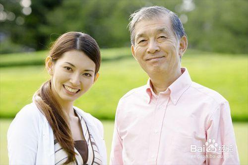 怎樣幫助老人適應城市生活