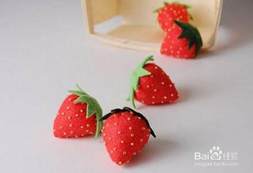 一針一線一塊布，草莓來一顆嗎
