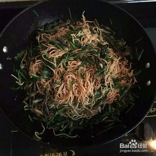 豇豆韭菜炒麵怎麼做？