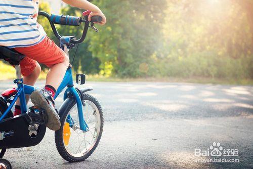小孩學快速學騎自行車方法 學自行車的技巧