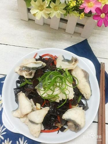 生魚片木耳如何做