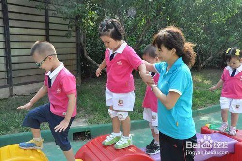 幼教怎麼樣幫助孩子儘快適應幼兒園生活？