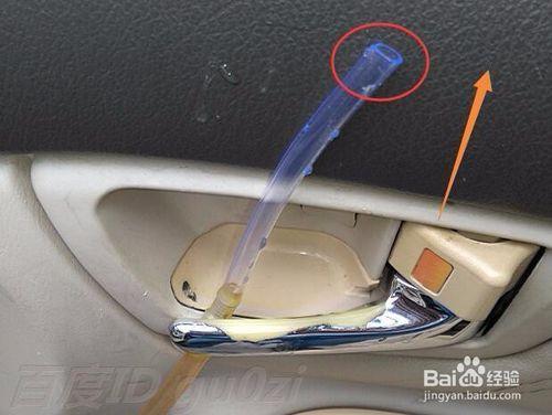 比亞迪F3汽車玻璃噴水嘴壞堵怎麼更換