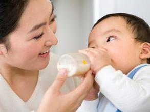 如何破解斷奶後的寶寶不吃奶粉問題