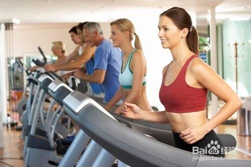 一般人在健身房鍛鍊怎樣減掉肚子上的贅肉