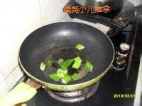 小兒冬季菜譜健脾養胃-丸子燉土豆片