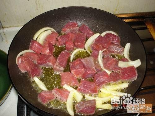 咖哩牛肉的做法
