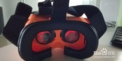 無感測器型VR眼鏡使用