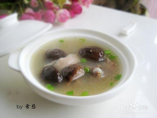 營養美味母雞湯