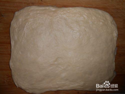怎樣簡單扭出漂亮造型的椰蓉麵包