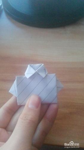 簡單的小衣服摺紙2