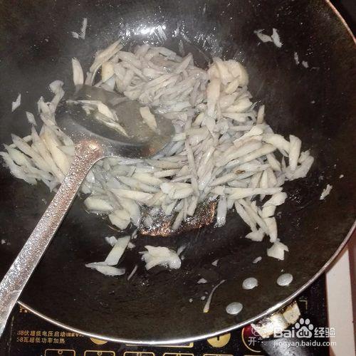 金針菇炒藕片怎麼做好吃