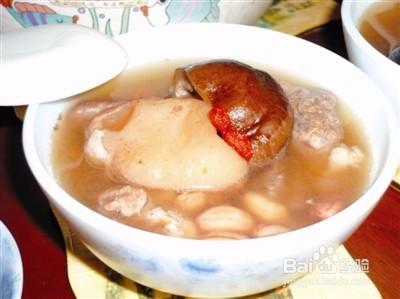 哺乳期喝什麼下奶快，催奶湯介紹