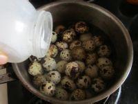 湖南烏雞鵪鶉蛋湯的做法