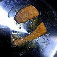 香煎三文魚的做法