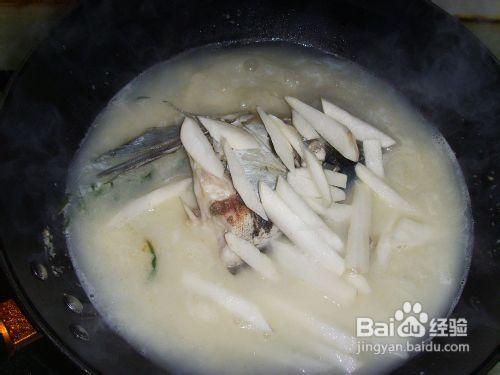 產後通乳的營養湯----鰱魚頭白蘿蔔湯