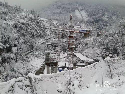 冰天雪地的工地風景