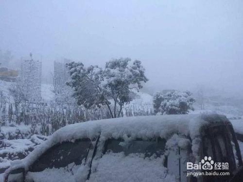 冰天雪地的工地風景