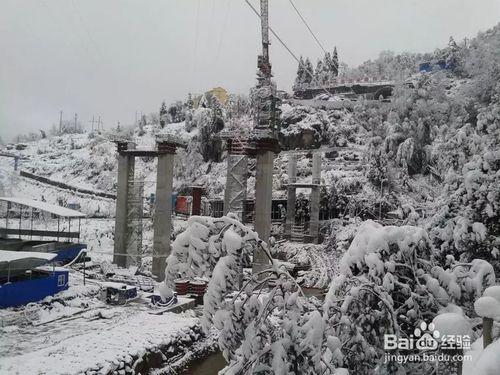 冰天雪地的工地風景