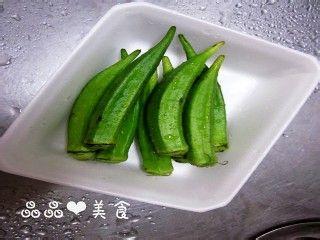 風靡日本的養生菜——秋葵牛肉卷