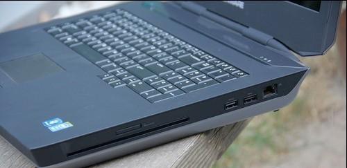 雙GTX880M頂配Alienware 18評測