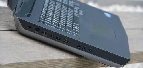 雙GTX880M頂配Alienware 18評測